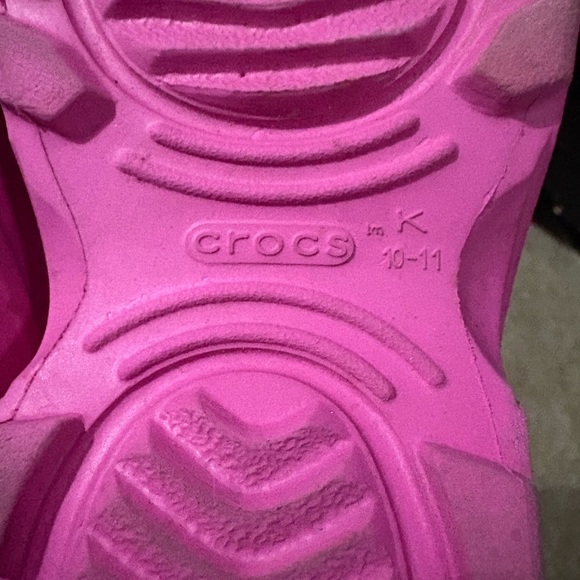 CROCS Fuchsia Kids' Boots - Picture 5 of 6